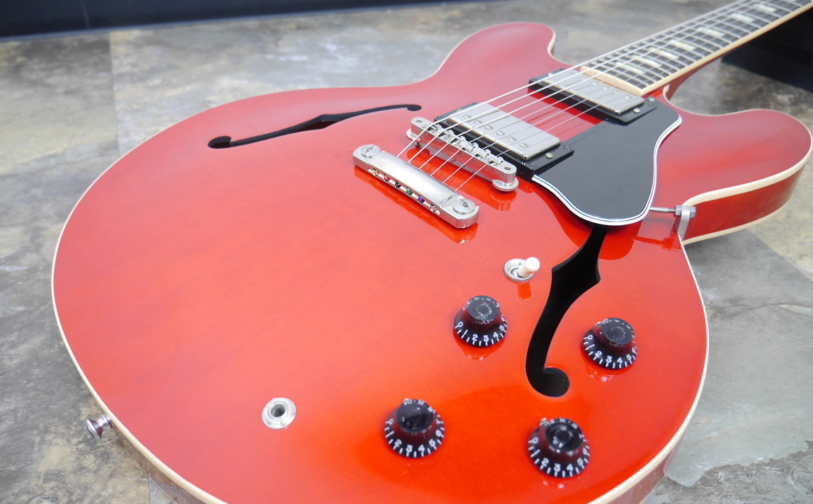 Gibson Memphis USA エレキギター/セミアコ ES-335 Plain 2015年 