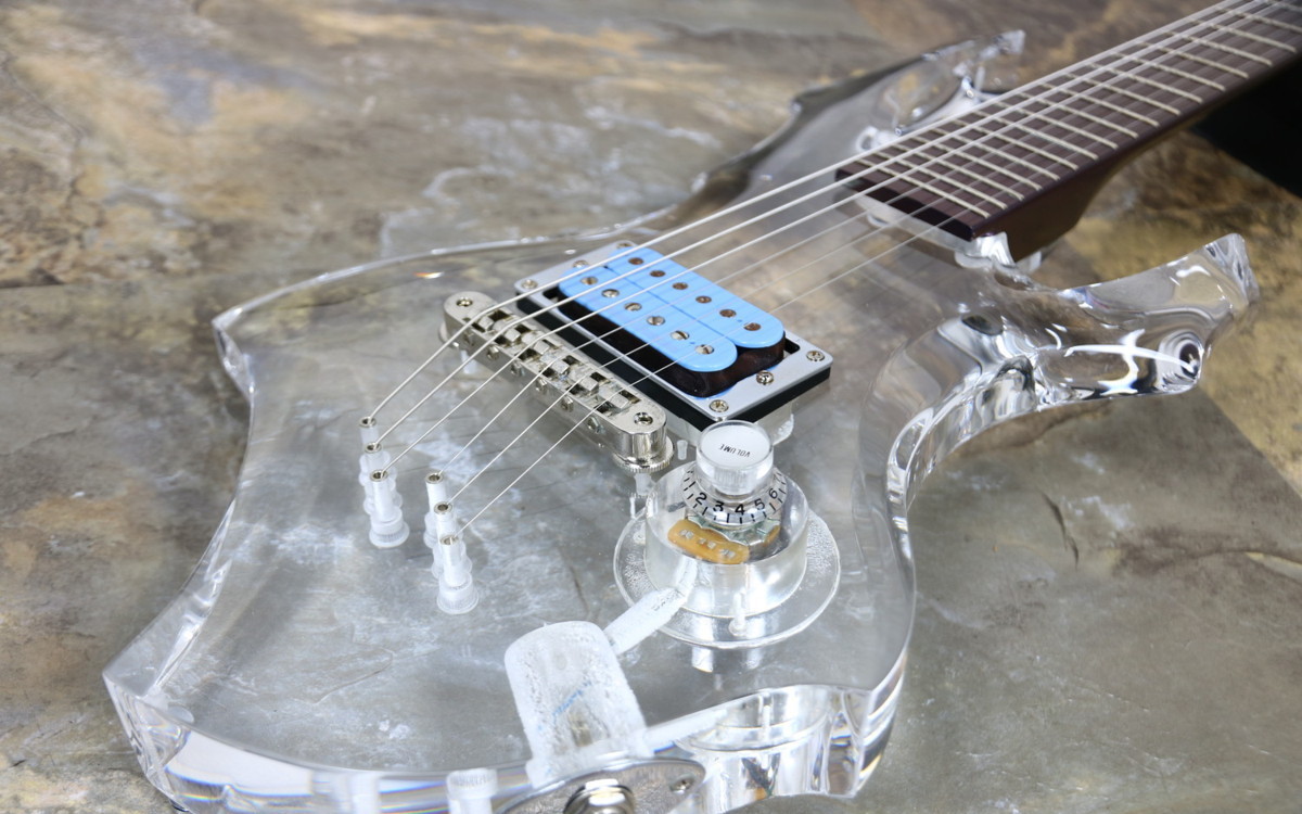 ESP エレキギター Forestシェイプ アクリル製オーダー品 フライト