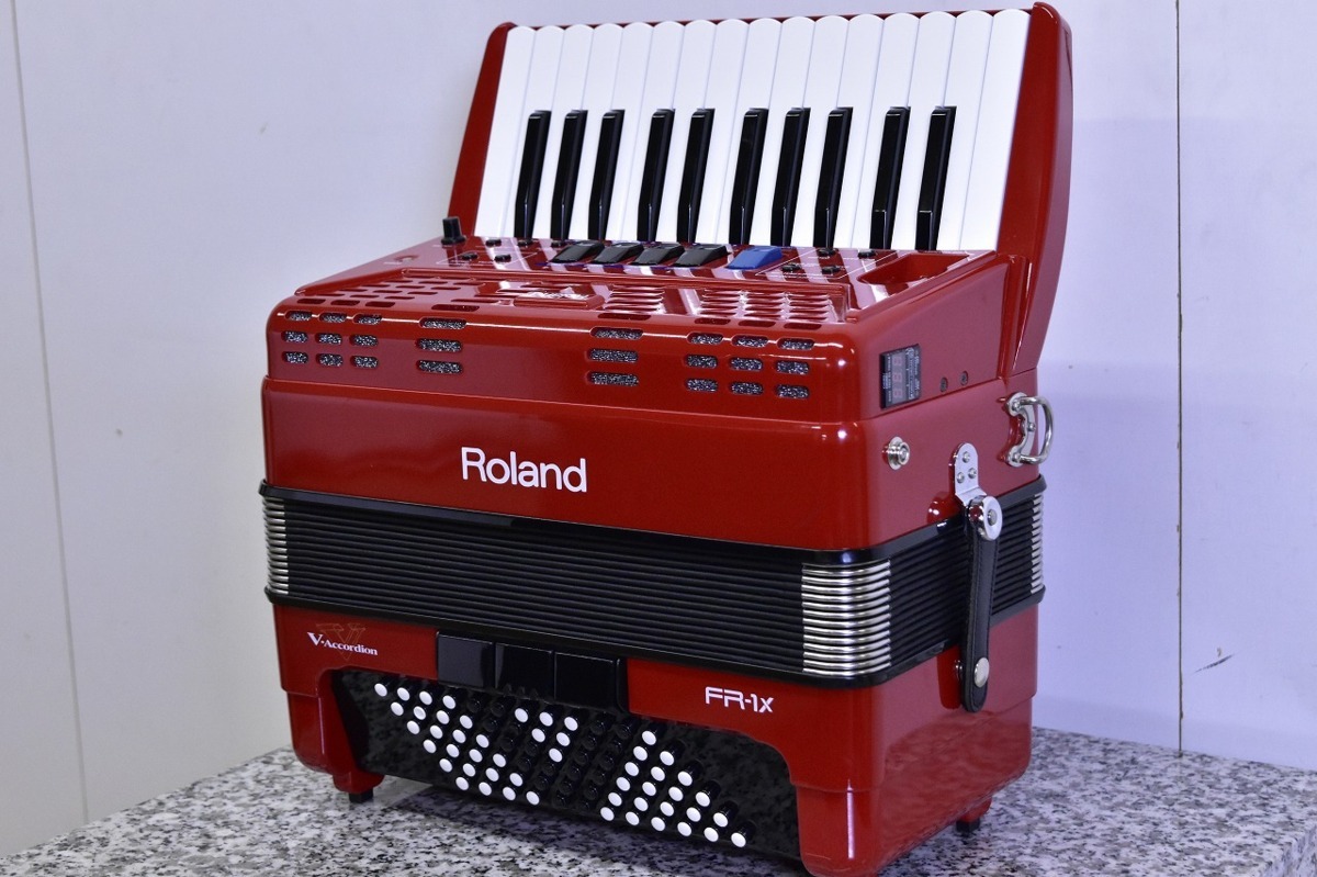 Roland ローランド アコーディオン FR-1X RD 26鍵 - 楽器の買取屋さん