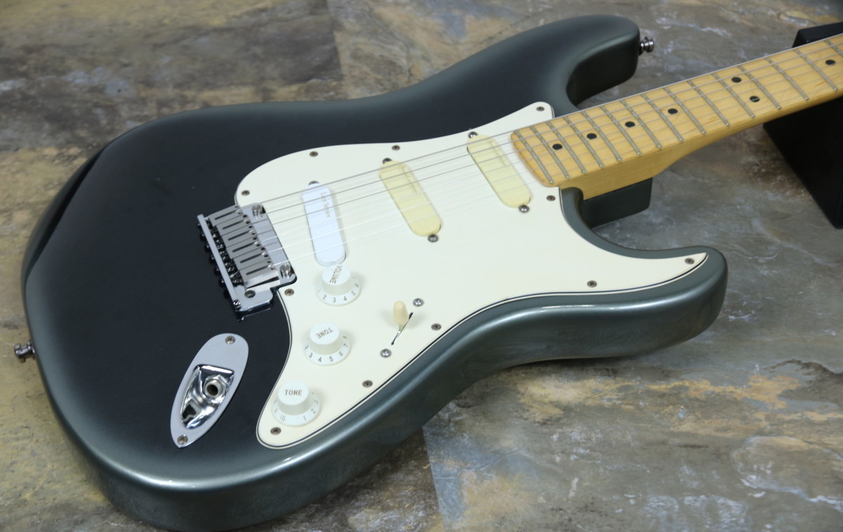 Fender/フェンダー エレキギター Strat Plus MOD Gray Pewter Burst