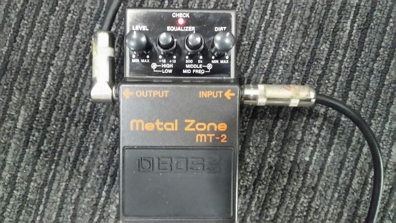 BOSS・MT-2（メタルゾーン）を徹底レビュー！音作りのポイントとメタル 