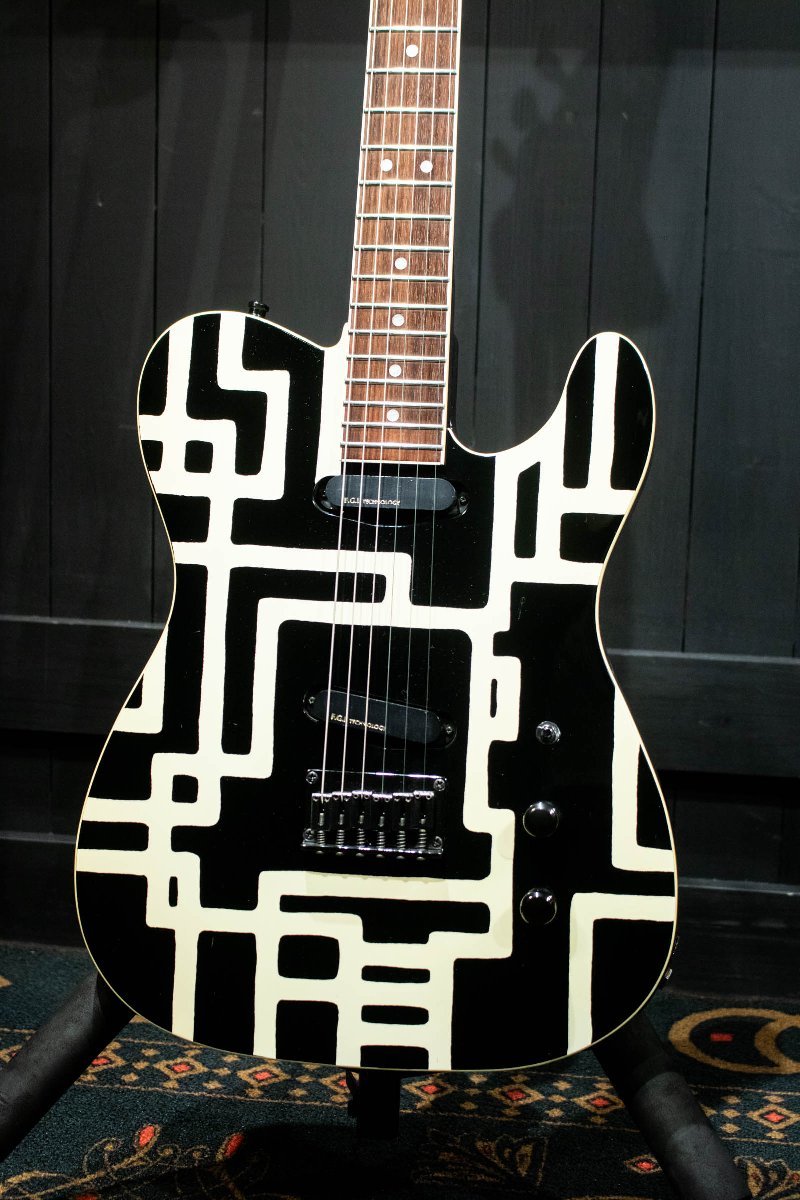 FERNANDES エレキギター布袋寅泰モデル(ジャンク品扱い) FERNANDES】【布袋寅泰モデル】【工房メンテ】フェルナンデス