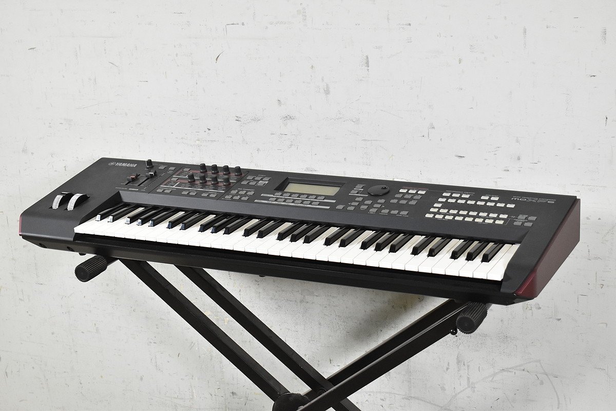 YAMAHA ヤマハ シンセサイザー MOXF6 - 楽器の買取屋さん｜最短