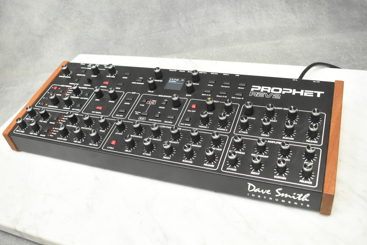 Dave Smith Prophet REV2 16ボイス アナログシンセサイザー - 楽器の 