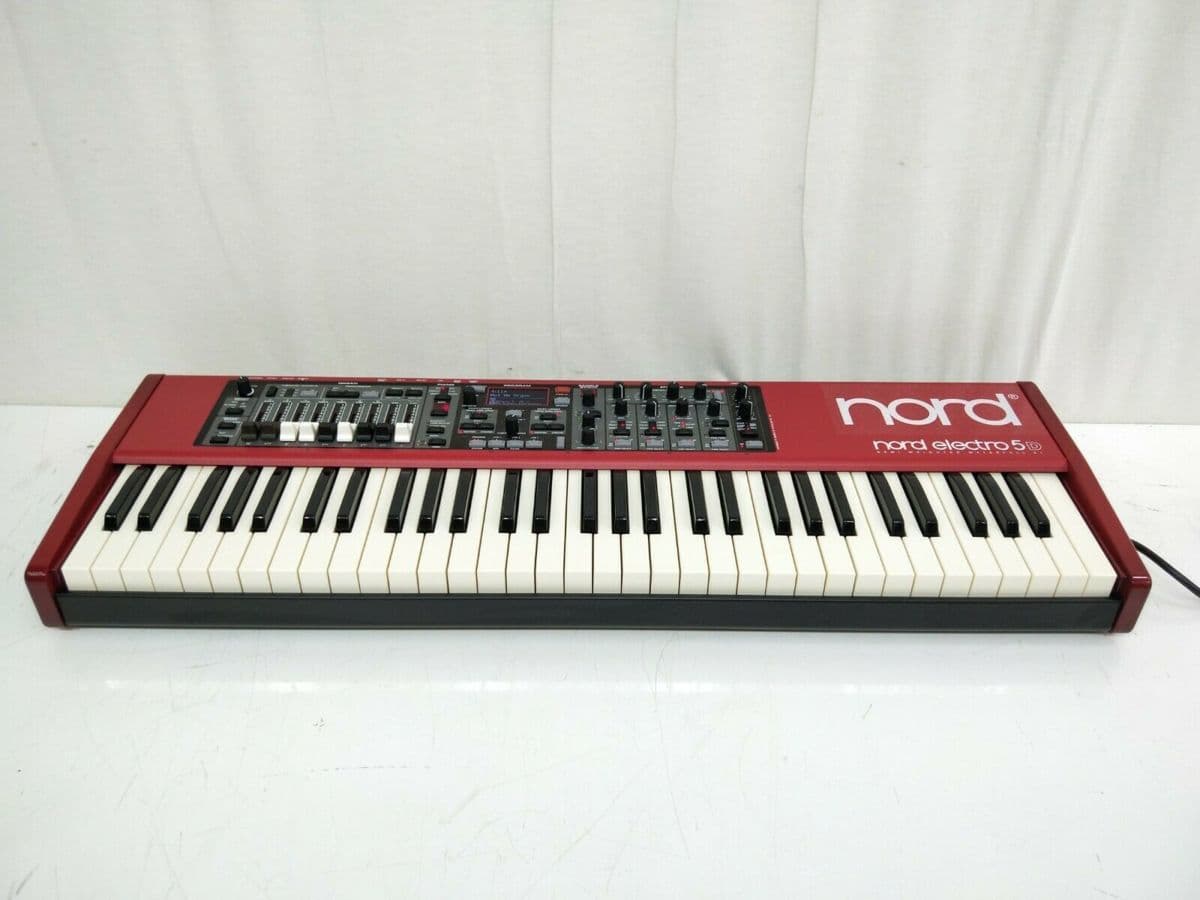 Nord Electro 5D 61 ノード シンセサイザー - 楽器の買取屋さん