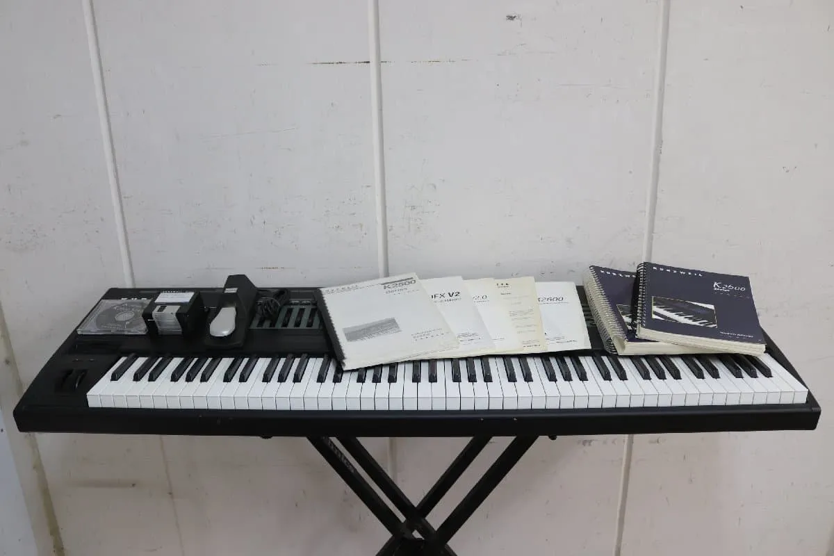 KURZWEIL カーツウェル K2600X シンセサイザー - 楽器の買取屋