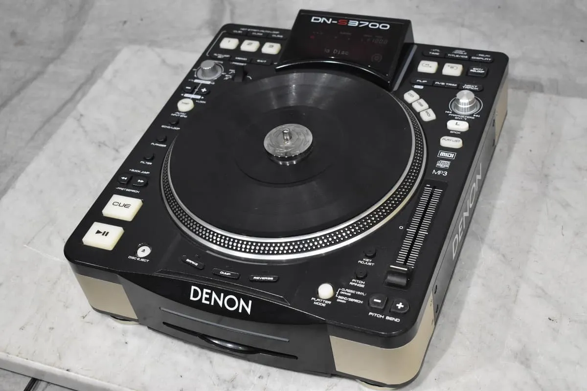 DENON デノン DN-S3700 CDJ - 楽器の買取屋さん｜最短30分で出張査定