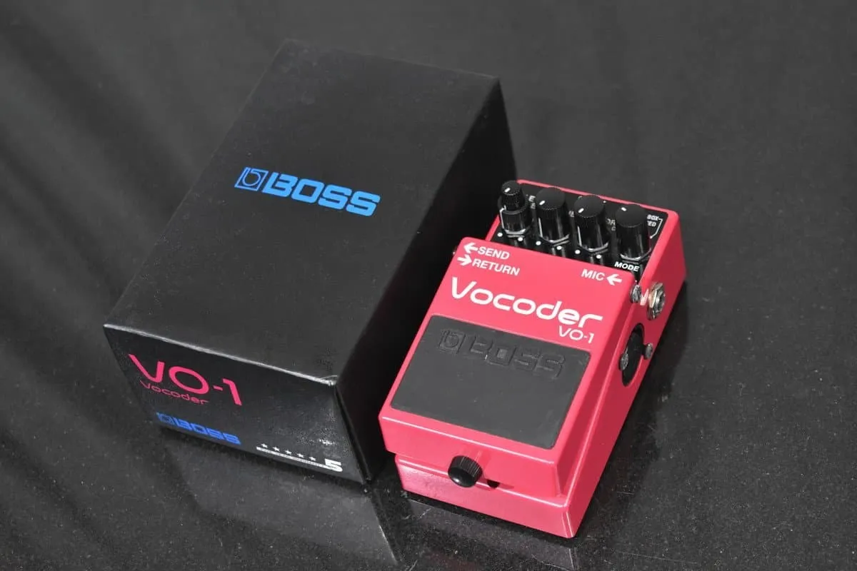 BOSS/ボス エフェクター VO-1 Vocoder ボコーダー 元箱付属 - 楽器の