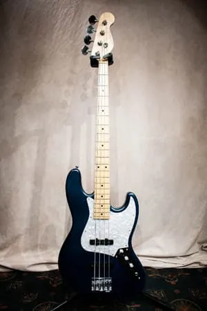 Bacchus BJB-98 GLAY JIROモデル ジャズベースタイプ エレキベース