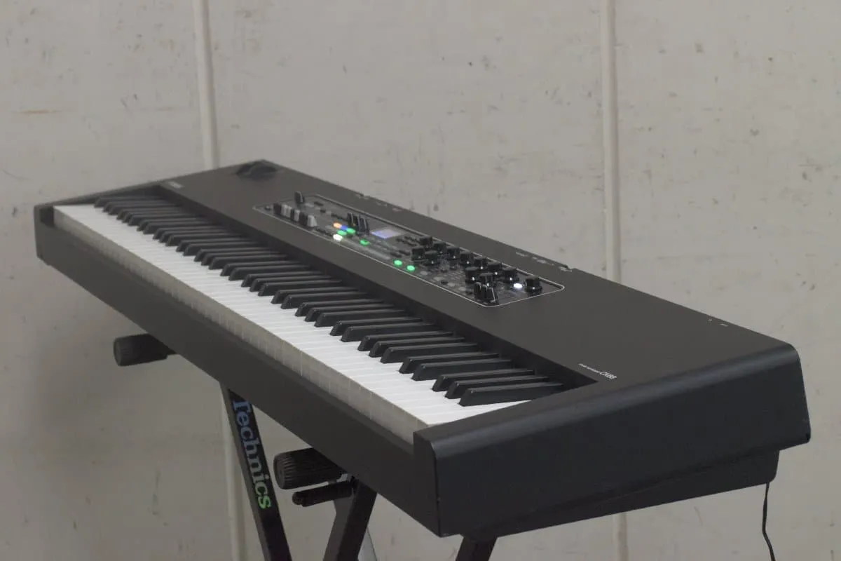 ソホ サイン 2枚 YAMAHA MODX8+ 88鍵盤 バンド用キーボードならこれ