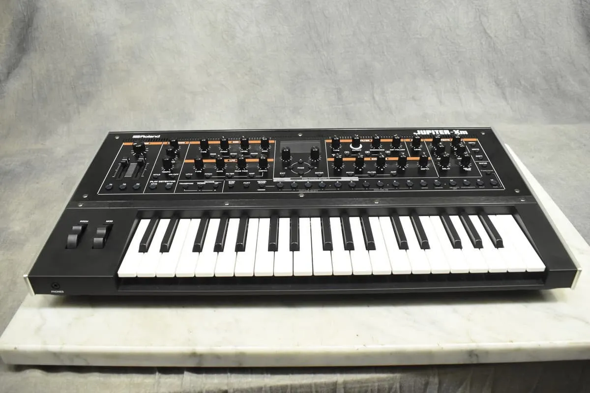 Roland ローランド JUPITER-XM シンセサイザー - 楽器の買取屋さん