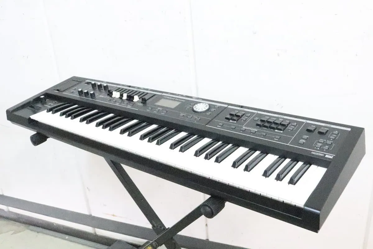Roland ローランド V-combo VR-09 シンセサイザー キーボード - 楽器の