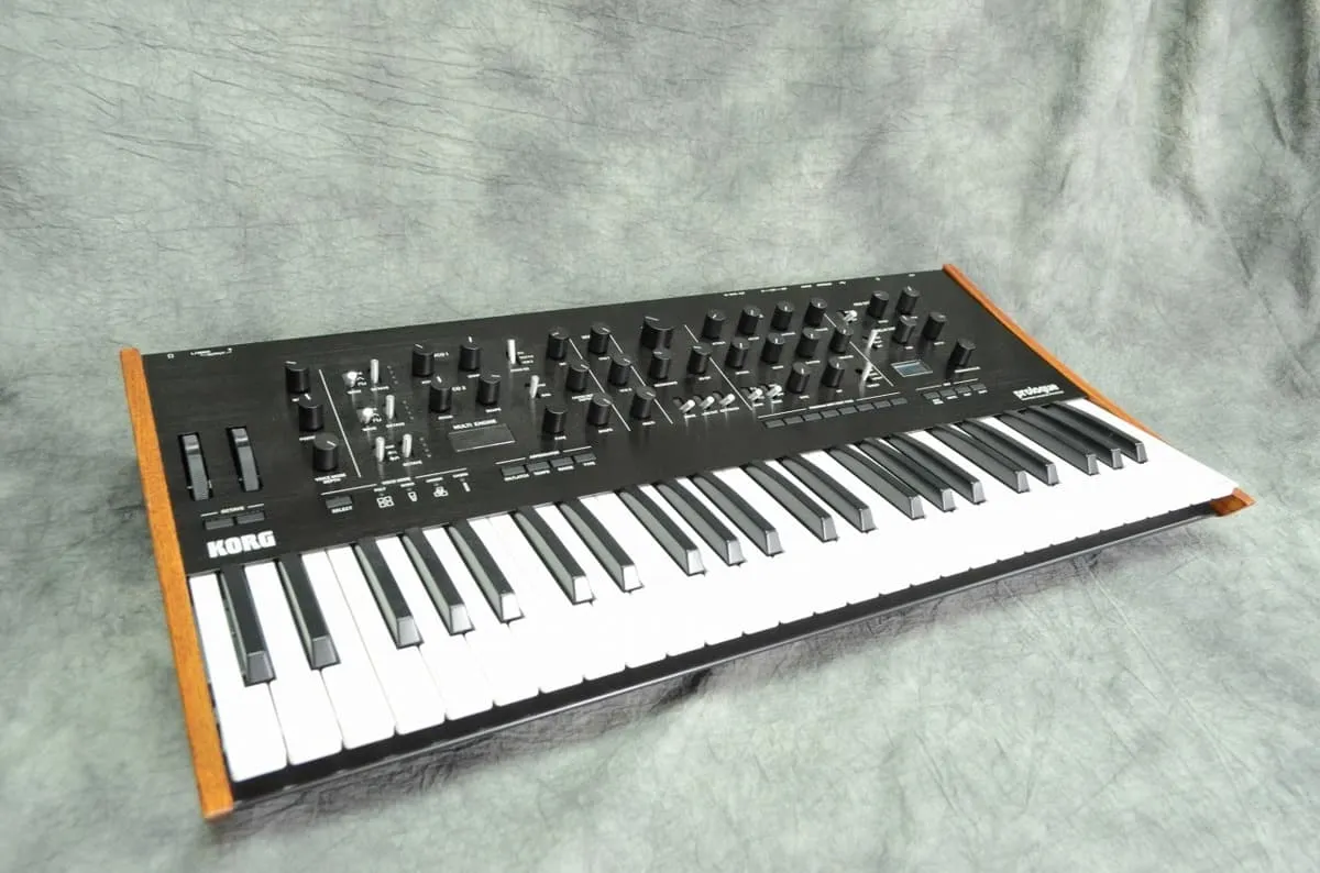 リンス　KORG シンセサイザー KORG opsix mkII コルグ シンセサイザー FM音源 ALTERED FM