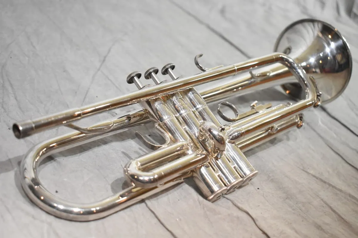 ヤマハ　トランペットYTR-3320S YAMAHA ヤマハ トランペット YTR-3320S - 楽器の買取屋さん｜最短30分