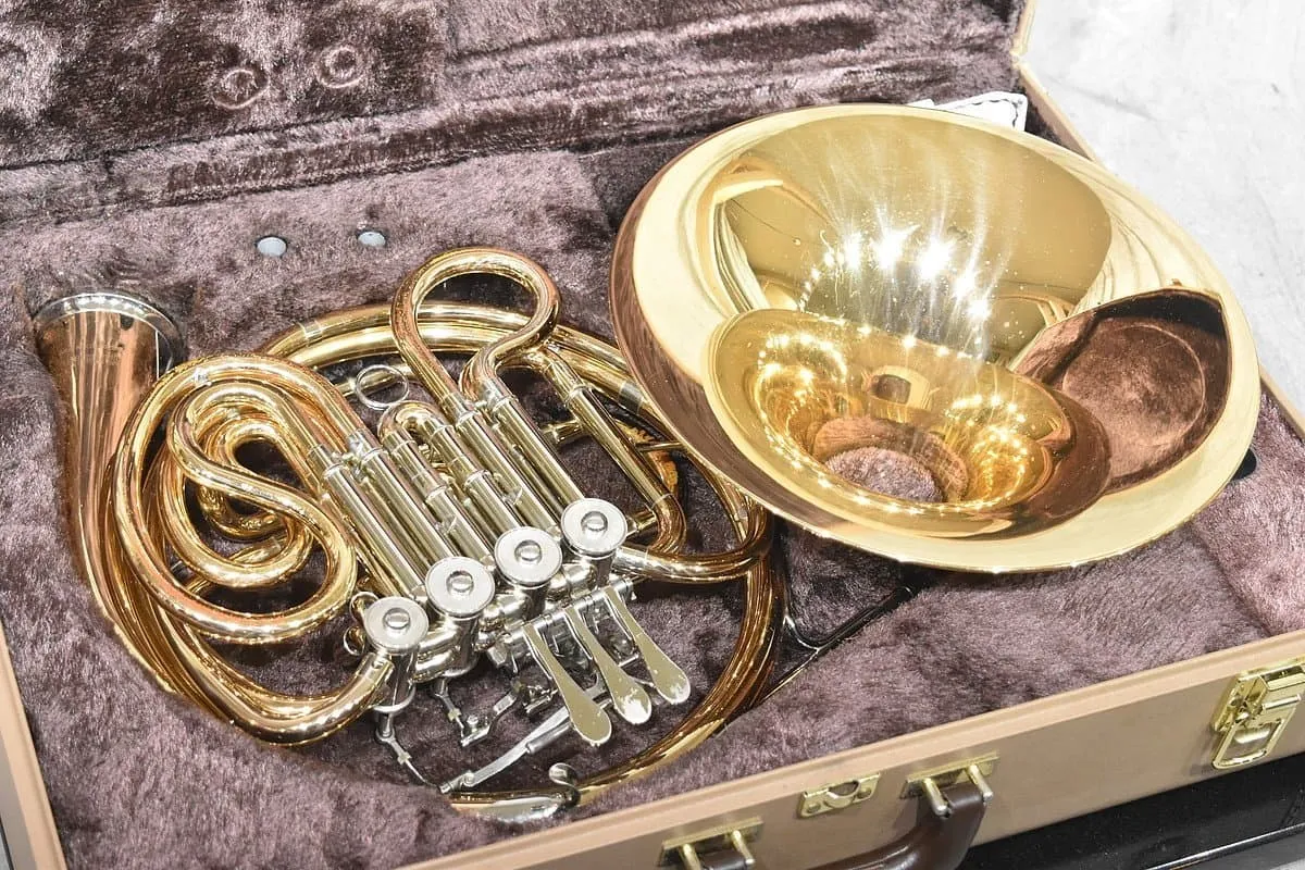 YAMAHA/ヤマハ フルダブルホルン YHR-567GDB - 楽器の買取屋さん｜最短