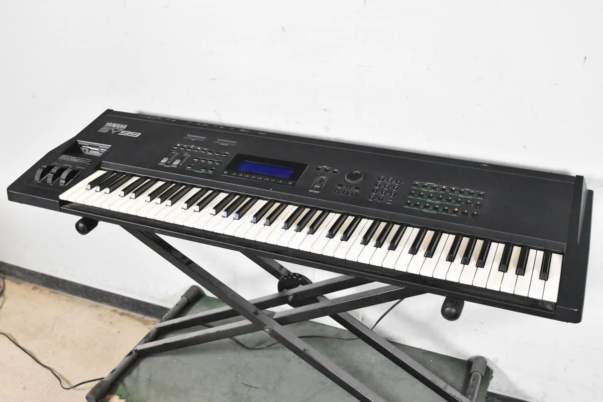 YAMAHA キーボード YAMAHA ヤマハ YC88 88鍵盤 ステージキーボード ※沖縄、一部離島