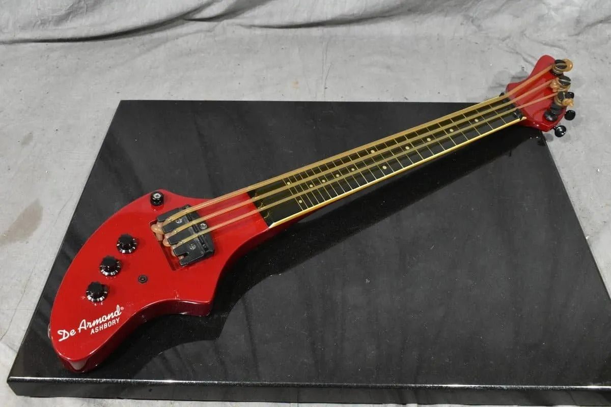 DeArmond/ディアルモンド ミニエレキベース フレットレス ASHBORY