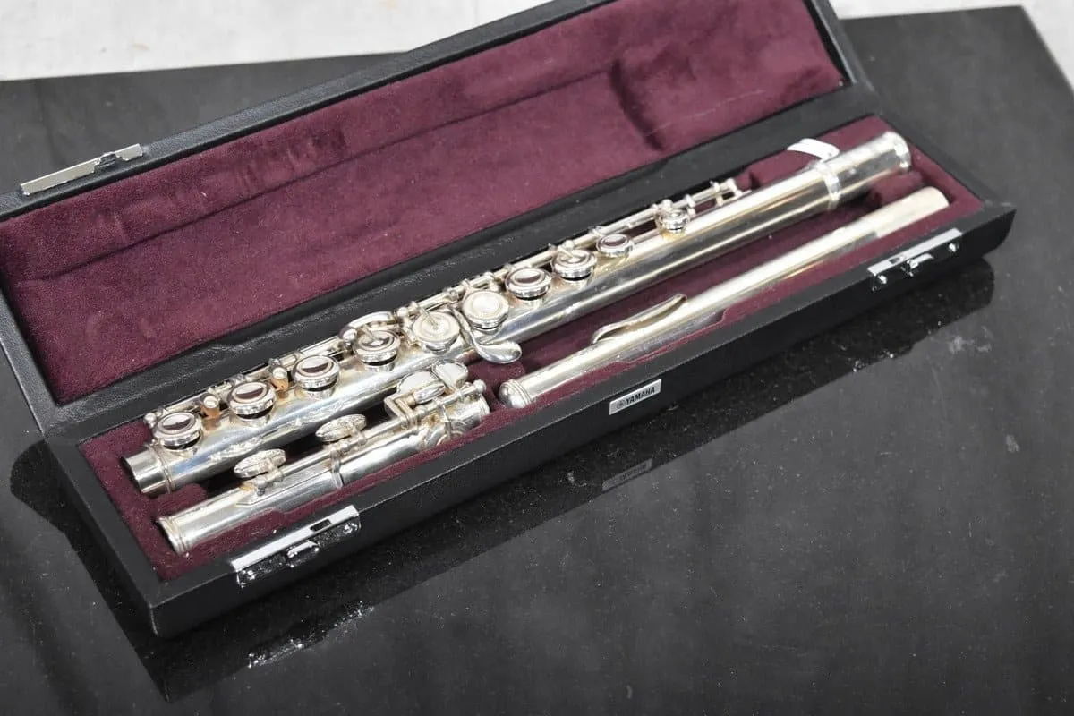 美品(2025年３月購入)ヤマハ　フルートYFL-517 YAMAHA/ヤマハ フルート YFL-517 - 楽器の買取屋さん｜最短30分で出張